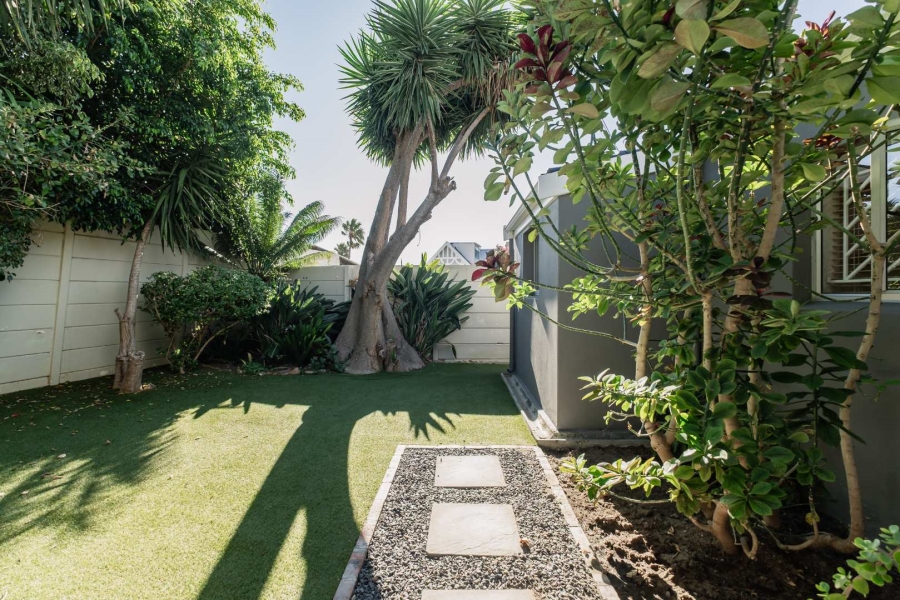 4 Bedroom Property for Sale in Fresnaye Western Cape